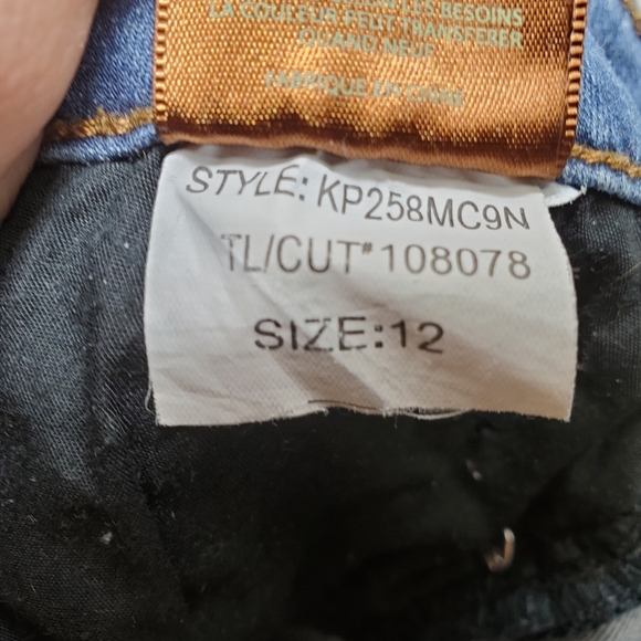Kut From The Kloth Womens Jeans Flare style kp258mc9n size 12 - Picture 10 of 10